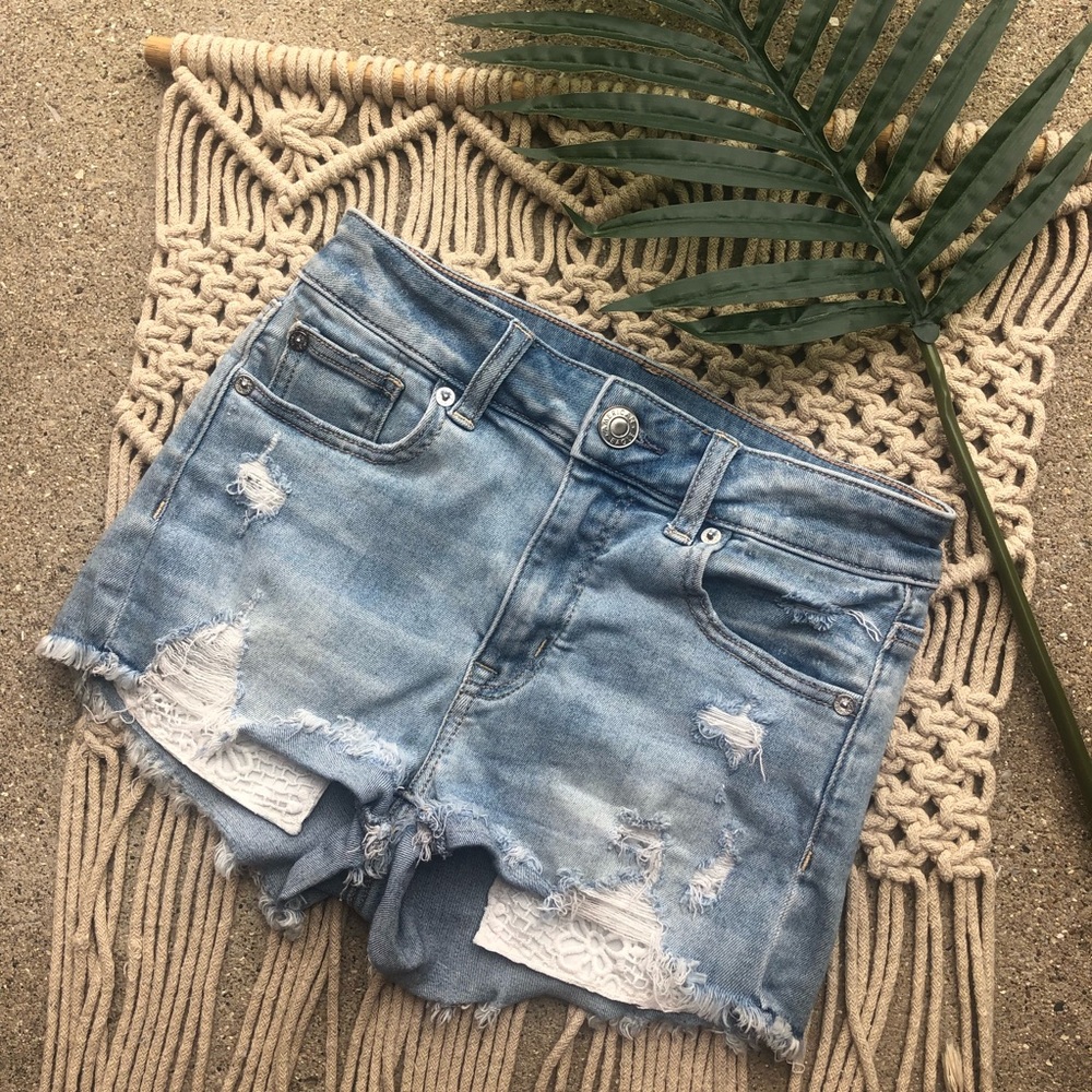 American Eagle Distressed Jean Shorts Size 0 - Hi-Rise Shortie